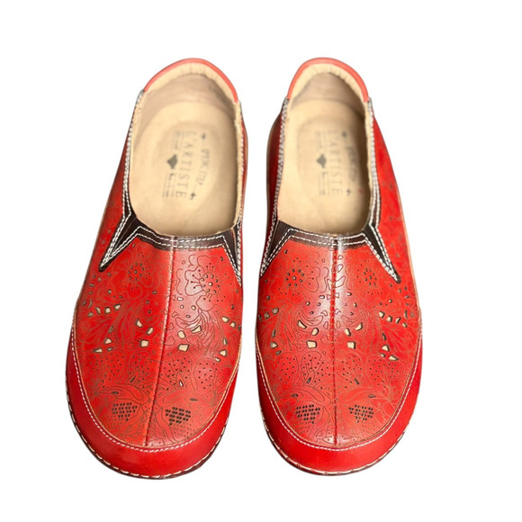 L'Artiste Libora Red Leather Floral Slip On Flats Shoes 38 7.5-8 Artsy Comfort - Picture 2 of 5
